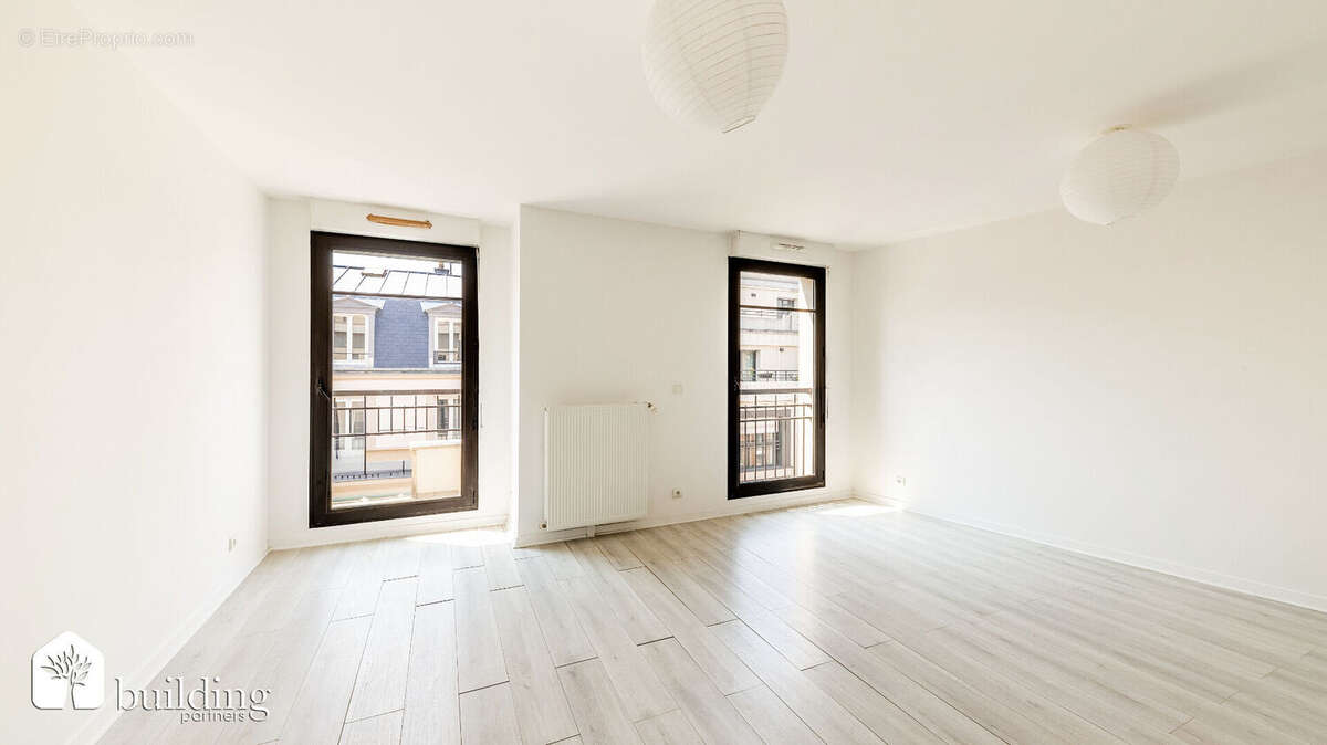 A vendre - Levallois-Perret Edouard Vaillant - Appartement familial en duplex 5 pièces de 111,24 m² avec terrasses de 11.50m² - photo 4
