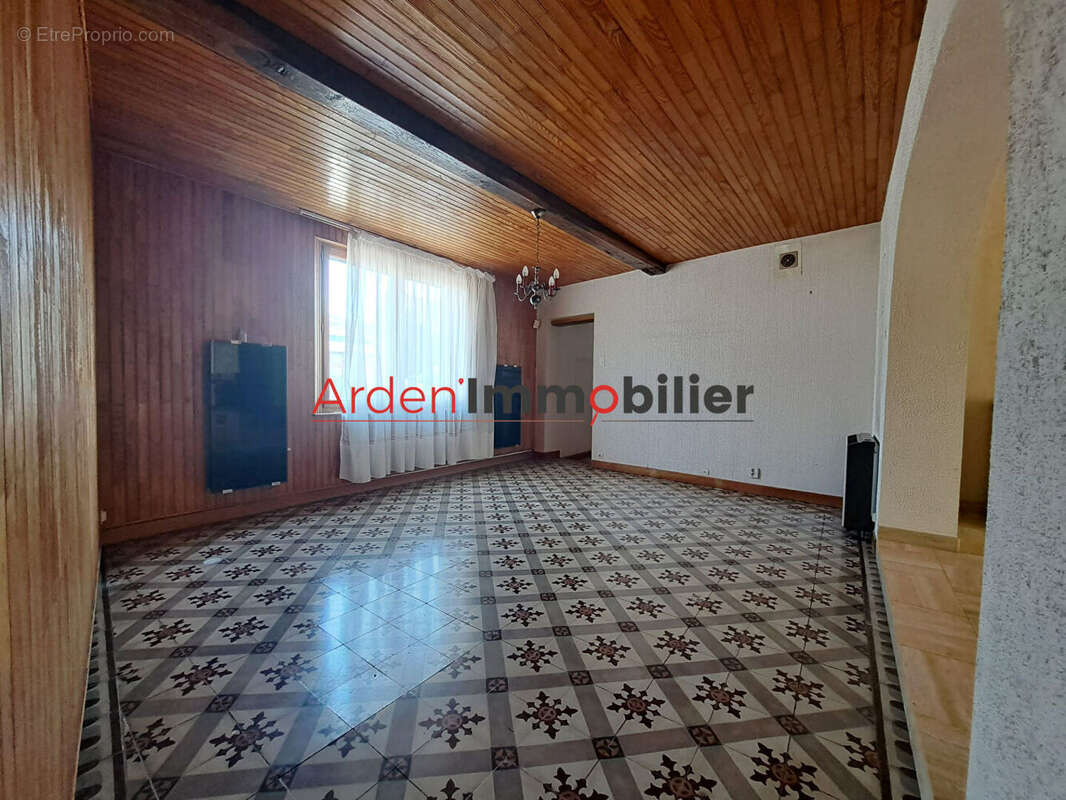 Maison à vendre à Novy Chevrières - Référence 12801 - photo 3