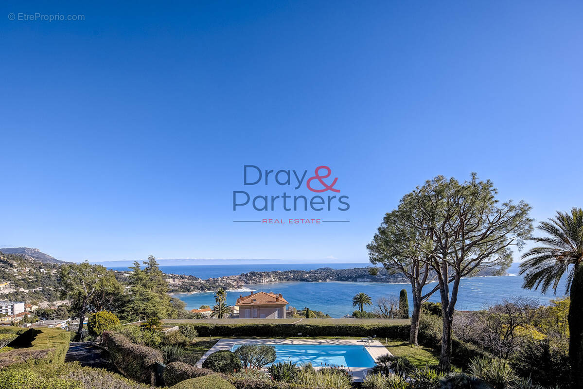 Appartement à VILLEFRANCHE-SUR-MER