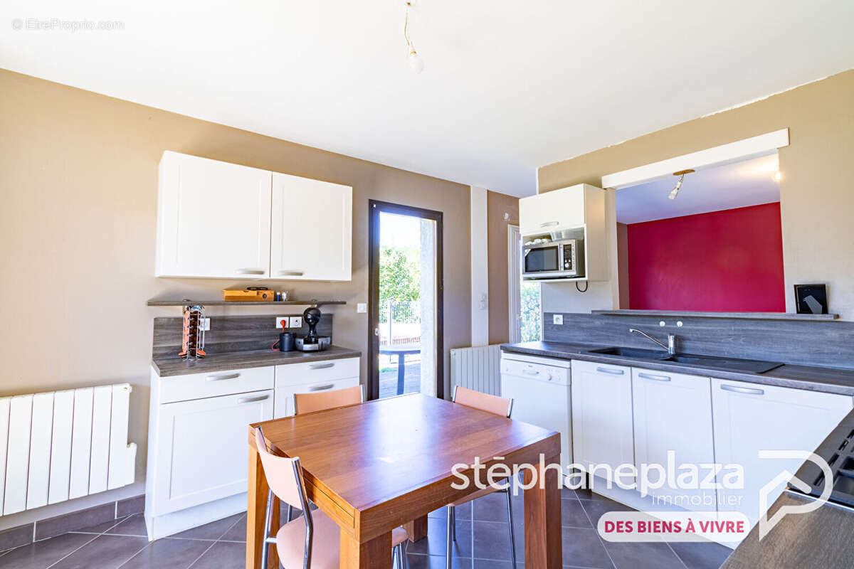 Maison à TREFFORT-CUISIAT