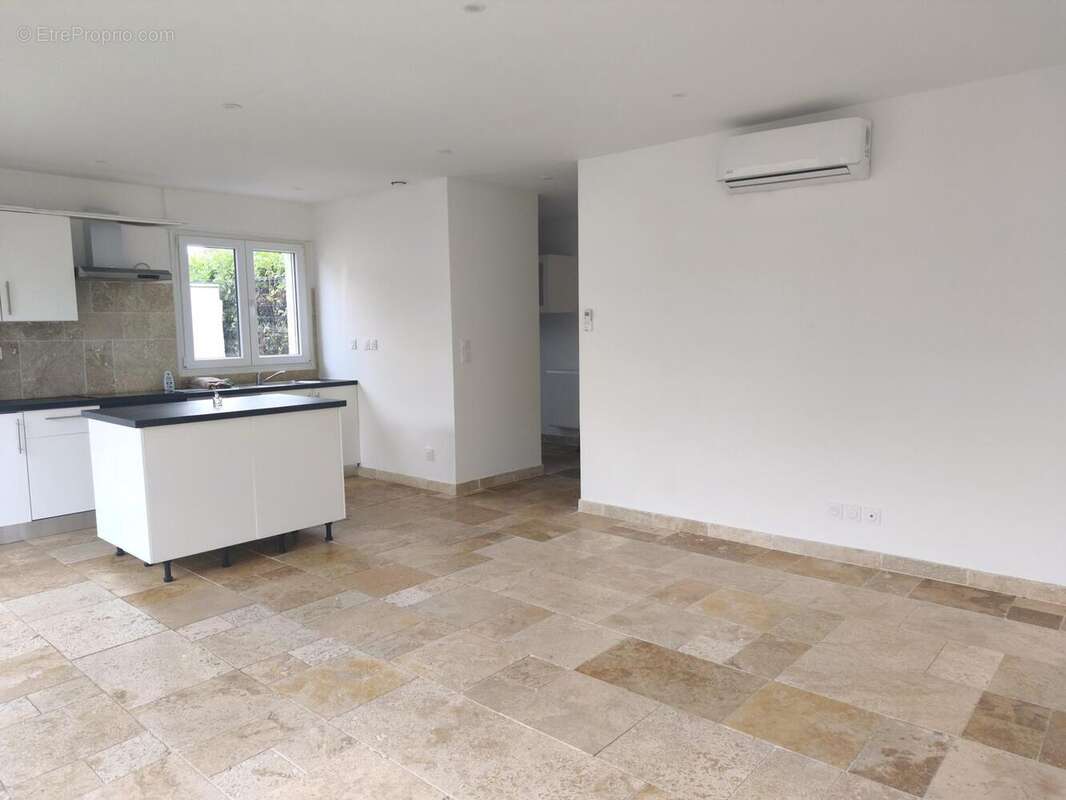 Photo 5 - Maison à RILLIEUX-LA-PAPE