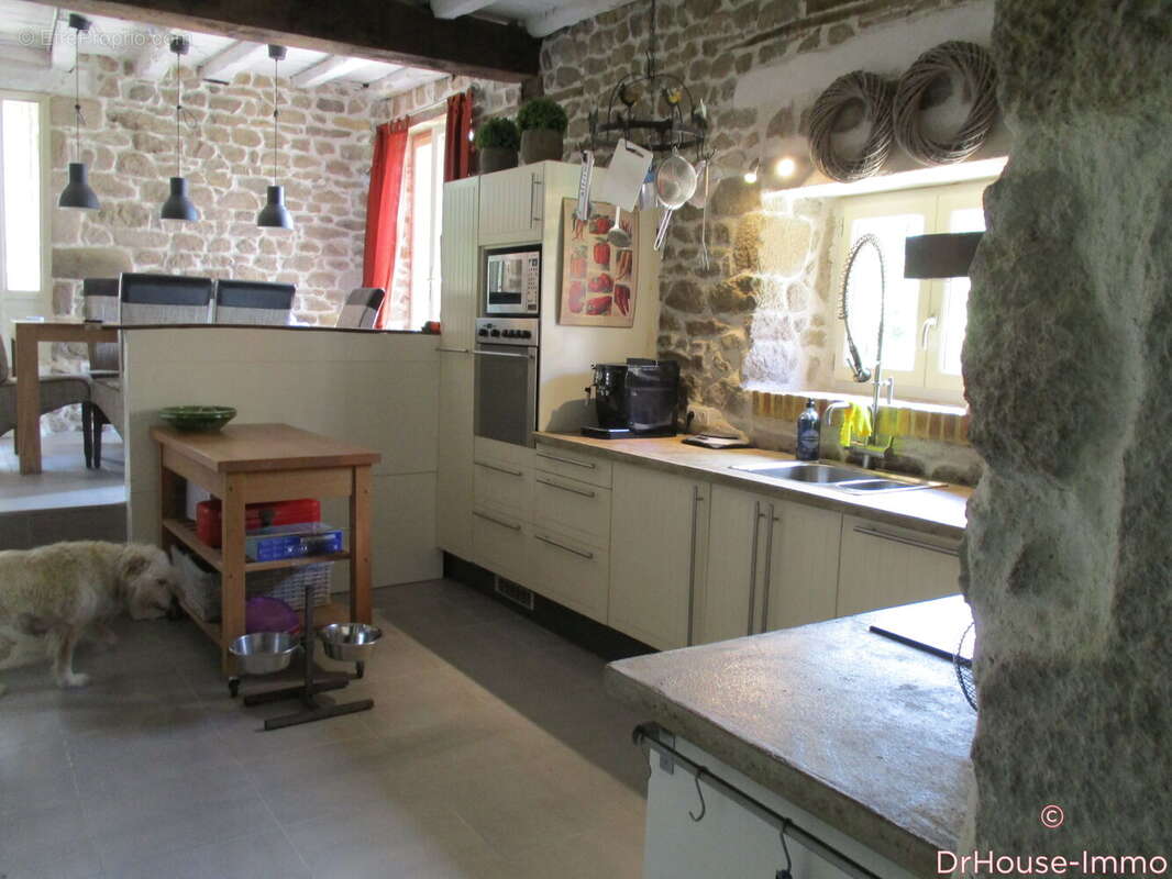 Maison à SAUVIAT