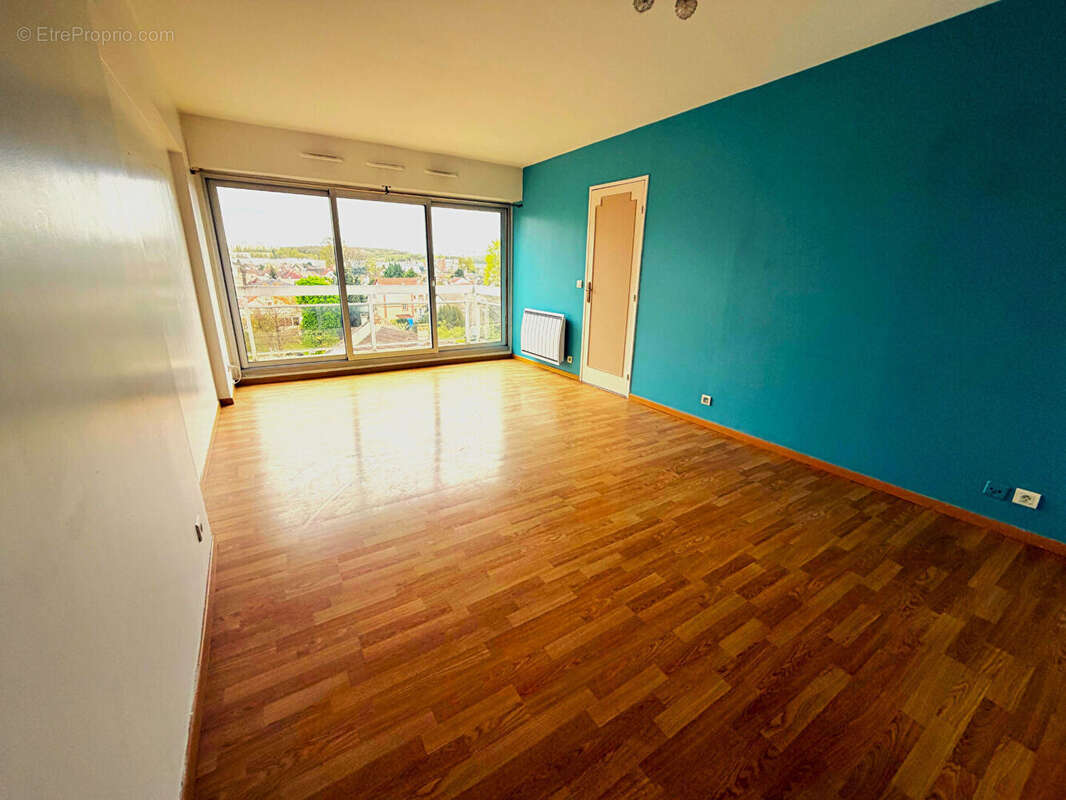 Appartement à LIVRY-GARGAN