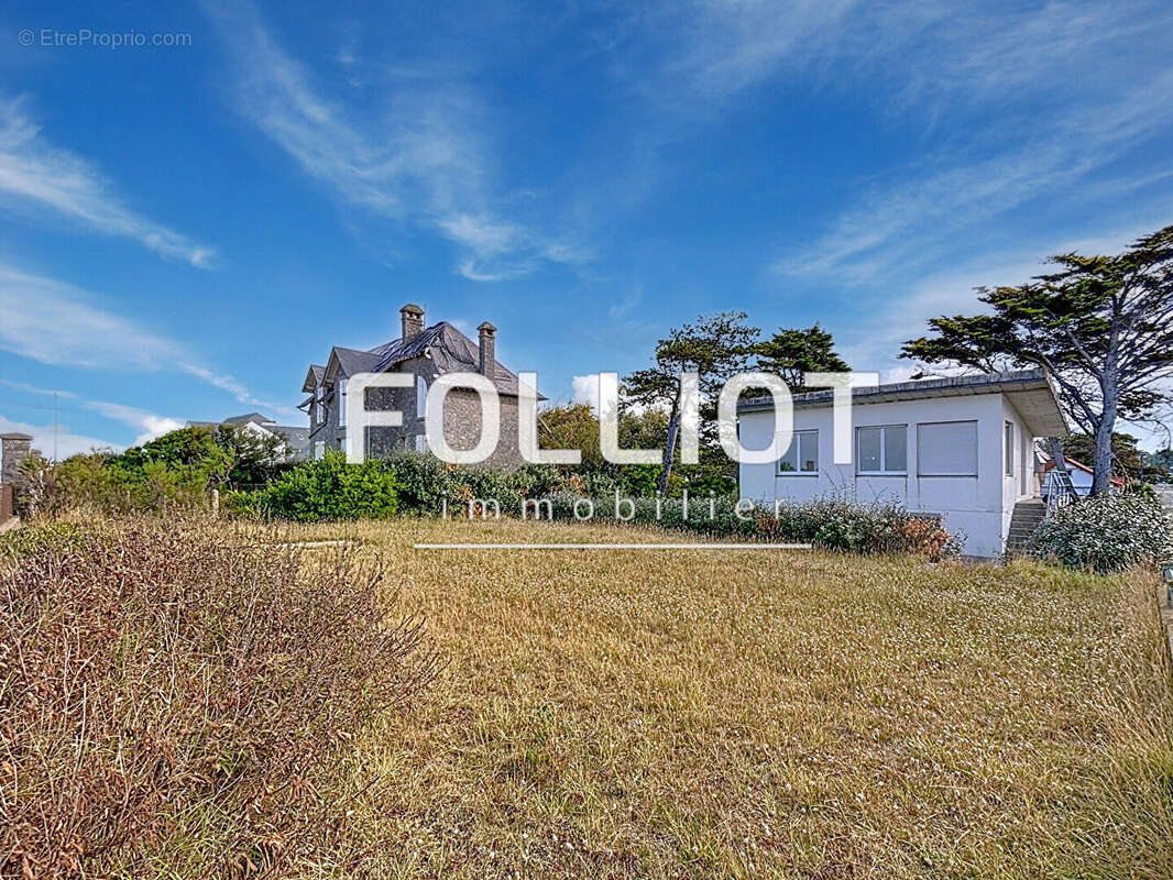 Maison à HAUTEVILLE-SUR-MER