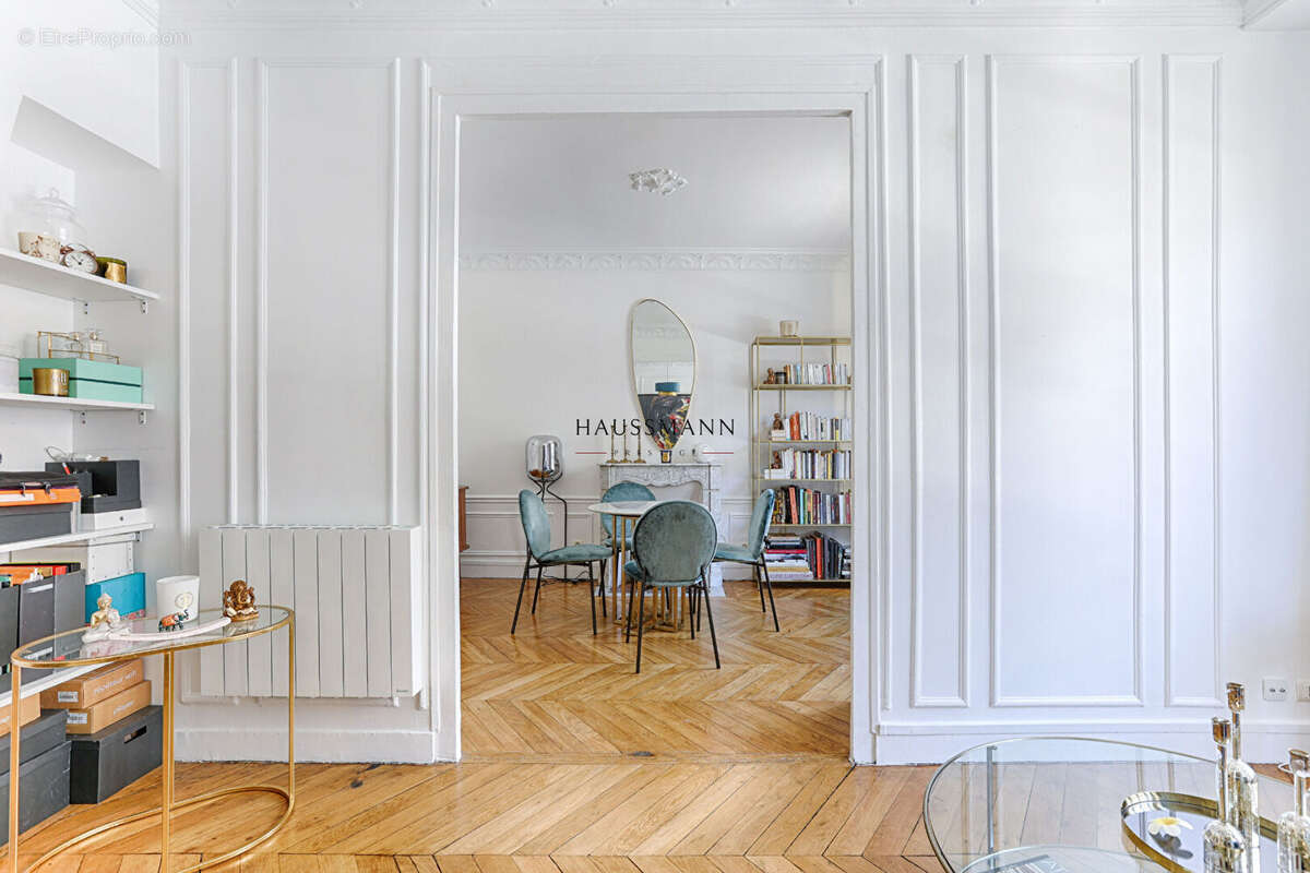 Appartement à PARIS-15E