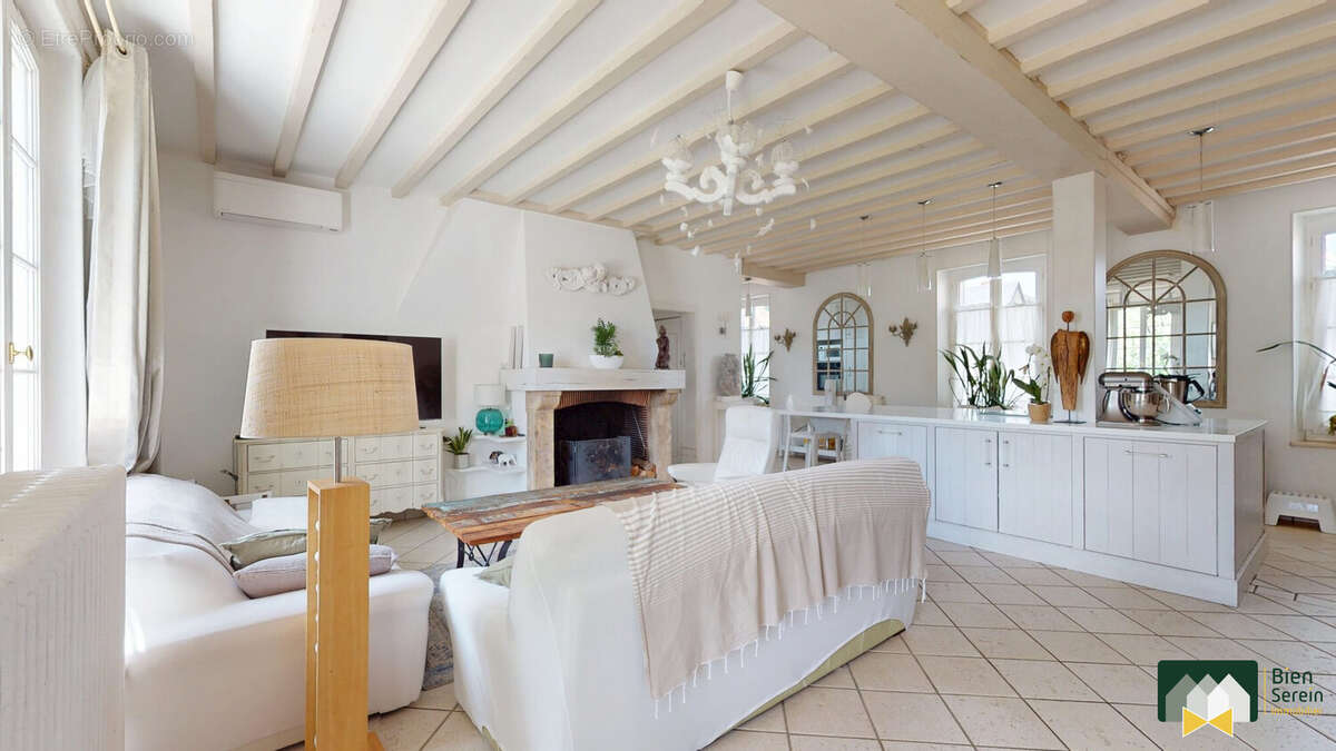 Maison à SAINT-PREST