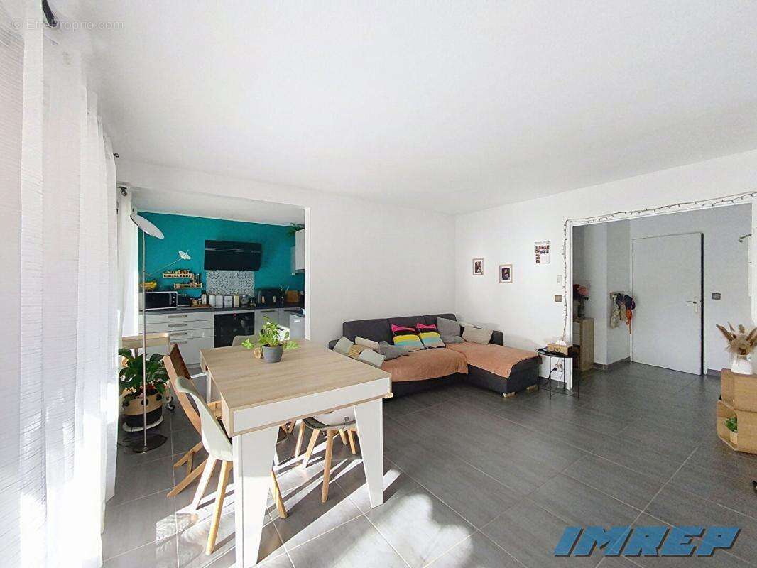 Appartement à MARSEILLE-9E