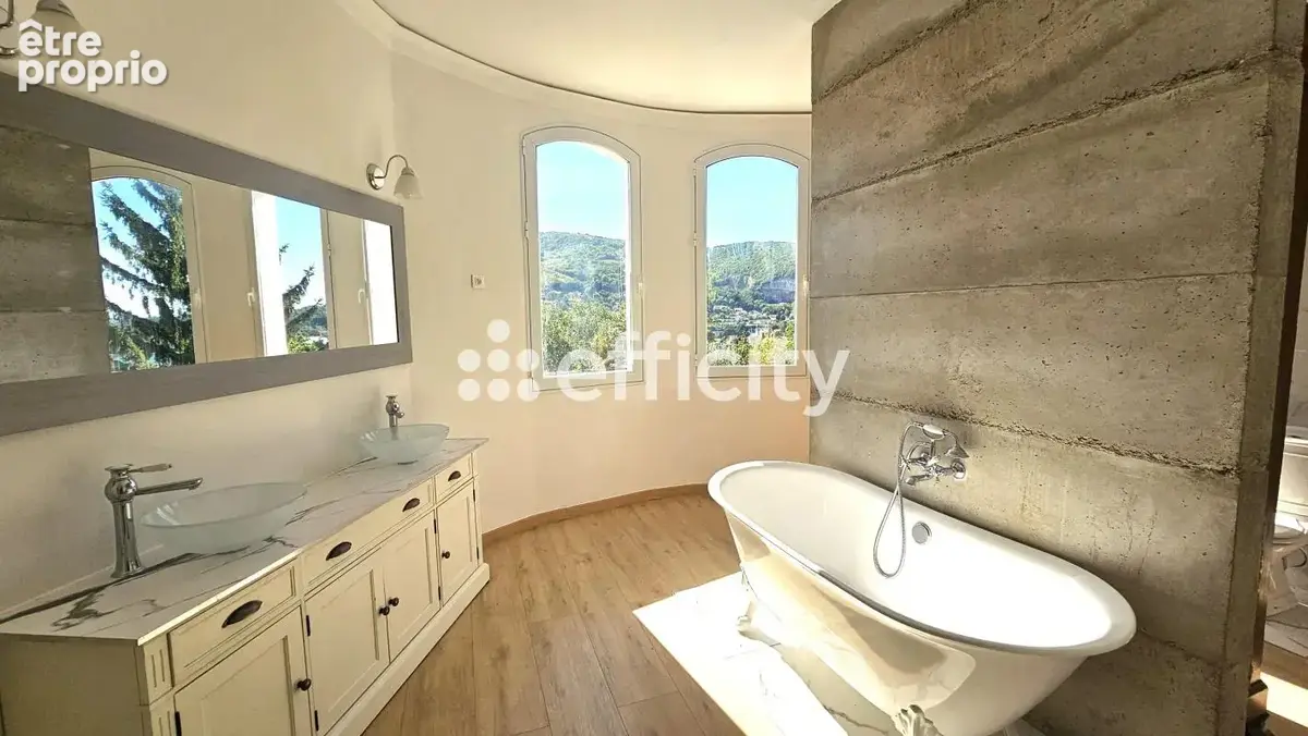 Maison 6 pièces 245 m² à vendre à Rochetaillee-Sur-Saone (69270) - photo 20