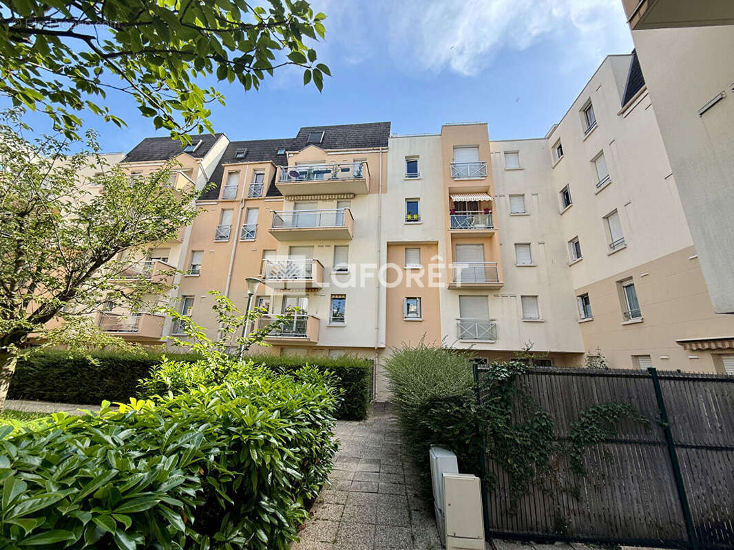 Appartement à SAVIGNY-SUR-ORGE