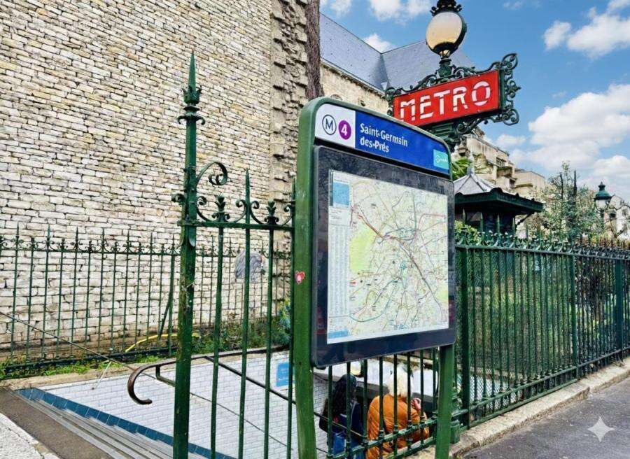 Appartement à PARIS-6E