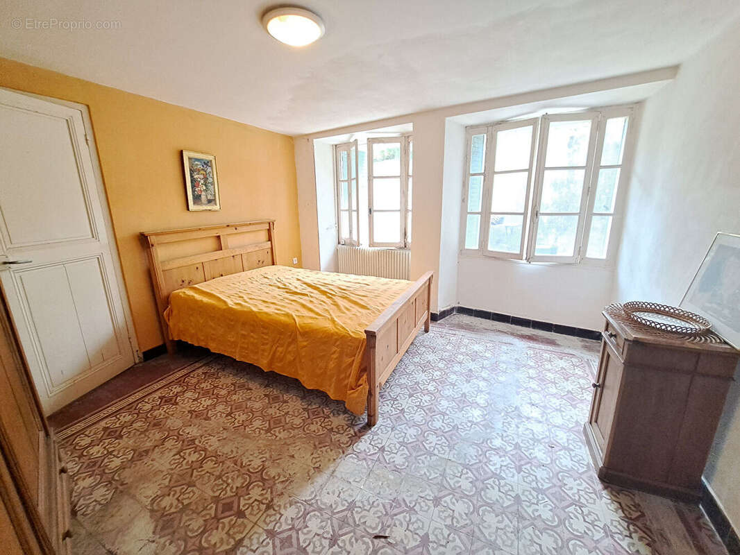 Maison à MALAUCENE