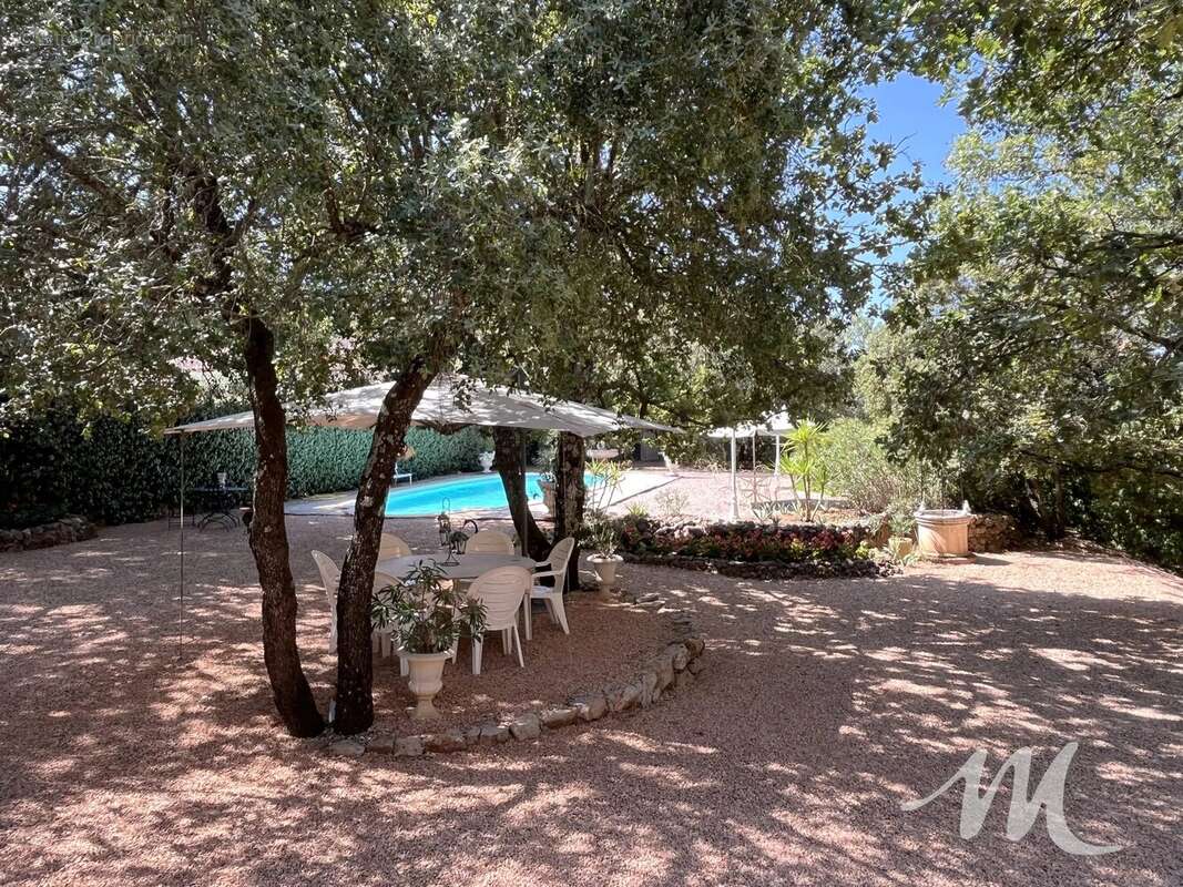 Grande propriete a vendre a tavernes avec 2 habitations piscine garage et terrain bucolique - photo 19