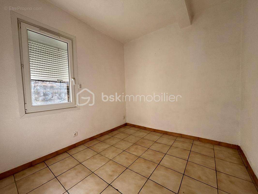 Appartement à MILLAS