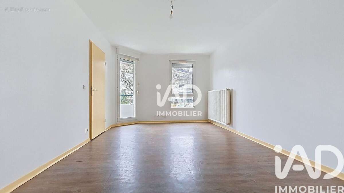 Photo 3 - Appartement à COURCOURONNES