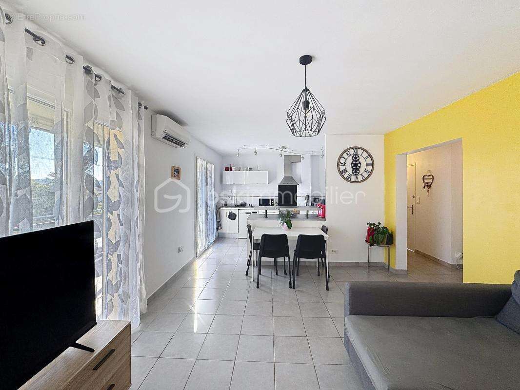 Appartement à MARIGNANE