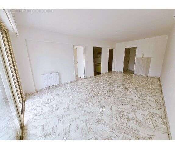 Appartement à MOUGINS