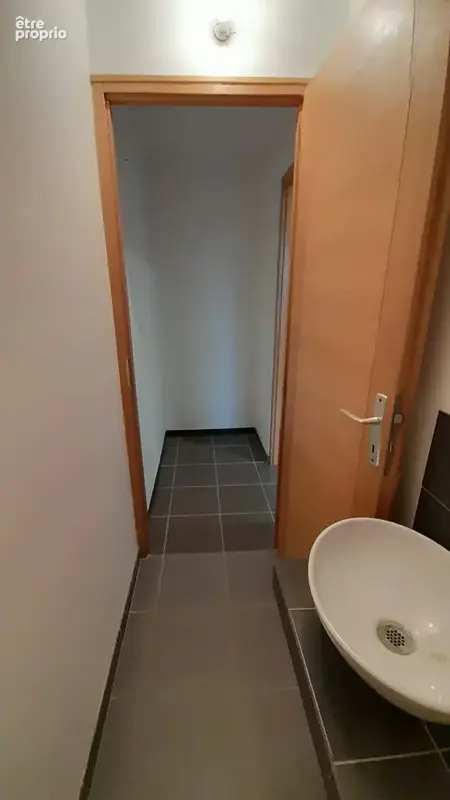 EXCLUSIVITE-AMPHION - Local commercial de 14 m2 - photo 5