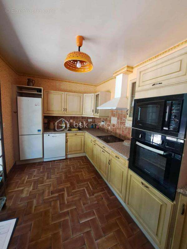 Maison au cœur d'une parcelle boisée – Coup de cœur assuré ! - photo 10