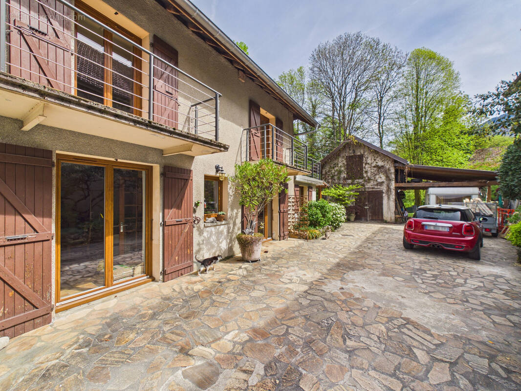 Maison à AIX-LES-BAINS