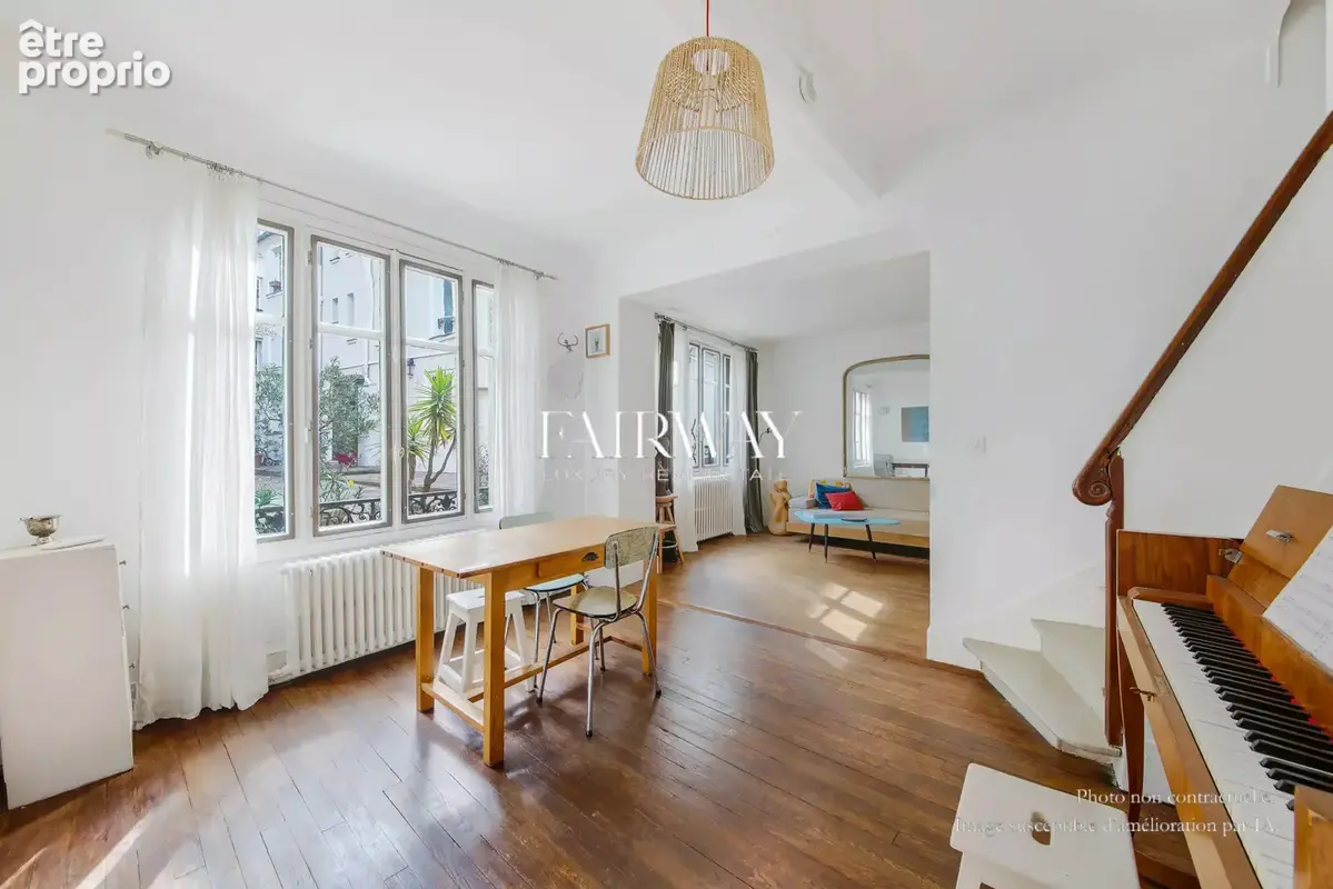 Appartement à PARIS-18E