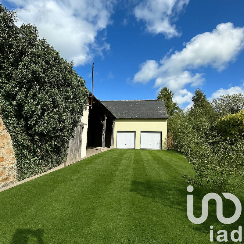 Photo 1 - Terrain à MEZIERES-SUR-COUESNON