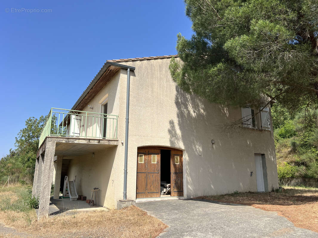 Villa T4 avec vue dominante sur le village de Laroque de Fa - photo 11