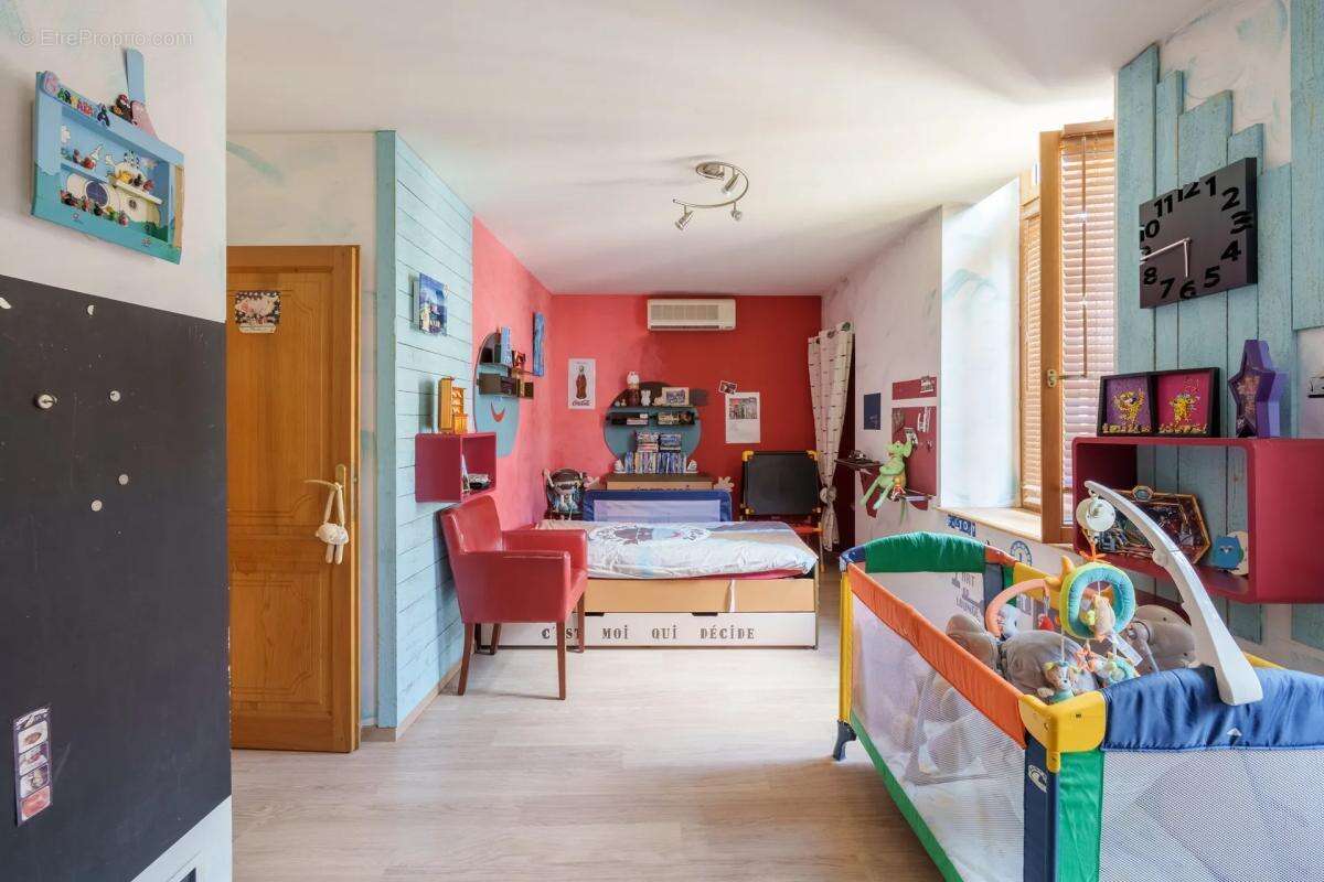 Maison de 10 pièces à Mirecourt - photo 10