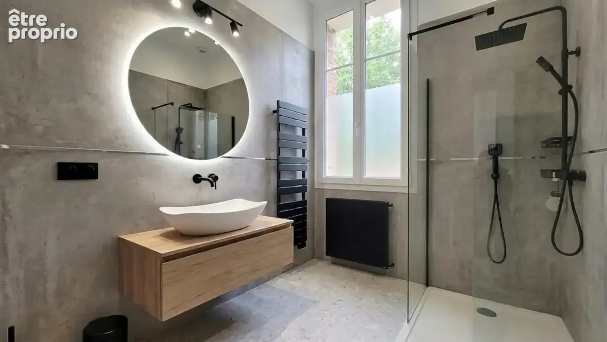 BEAUVAIS – Maison de caractère en briques avec jardin et 30 m² aménageables - photo 11