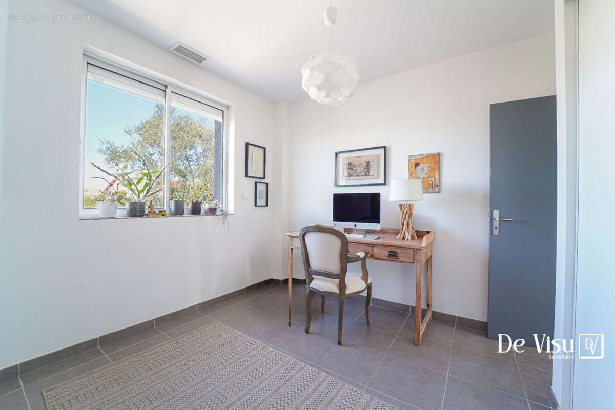 Maison à SAINT-JEAN-DE-VEDAS