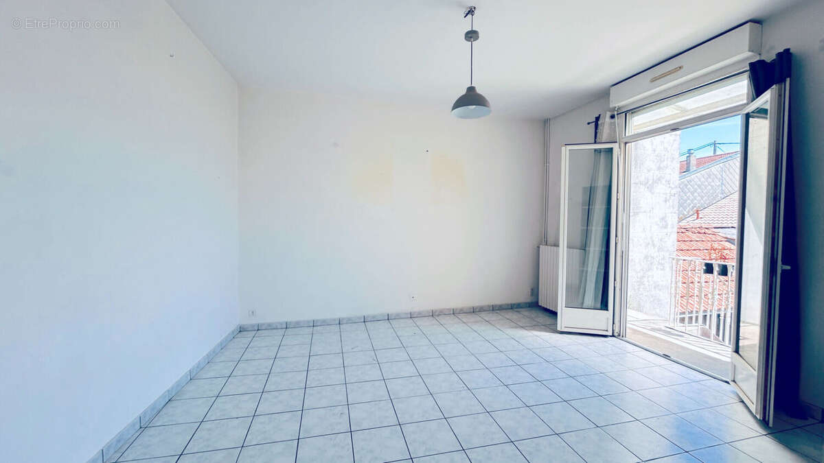 A vendre immeuble de rapport - bordeaux barriere de toulouse - photo 9
