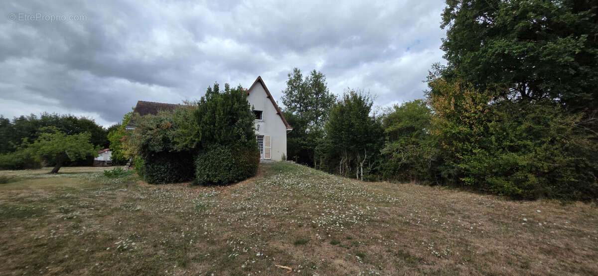 Azay le ferron - photo 7
