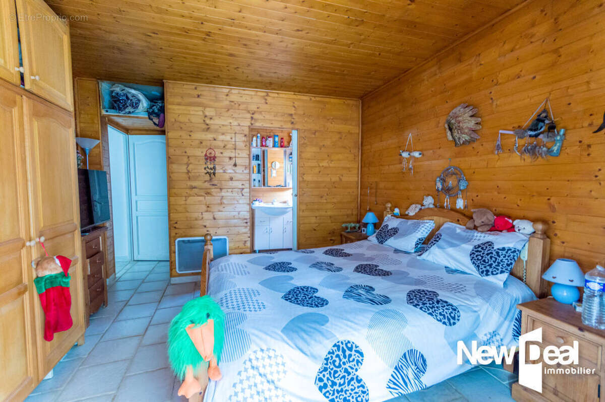 Maison à TOURRETTES