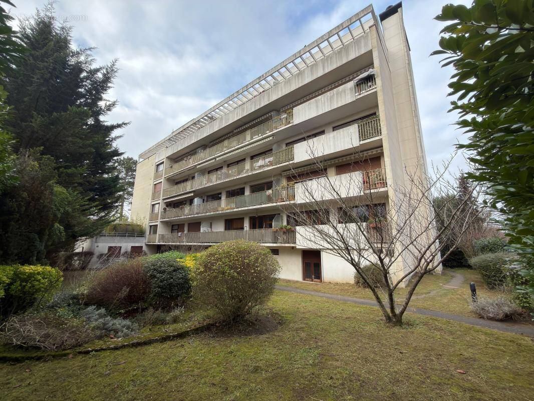 Appartement à SAINT-MAUR-DES-FOSSES