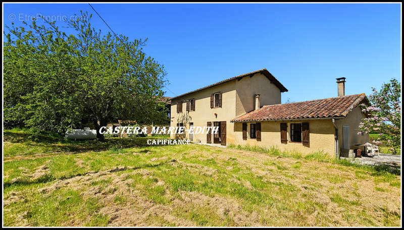 Propriete à BARRAN (GERS) AVEC MAISON GASCONNE EN PIERRES- 160 m² hab- sur 2,6 hectares + dépendances +PUITS - photo 4
