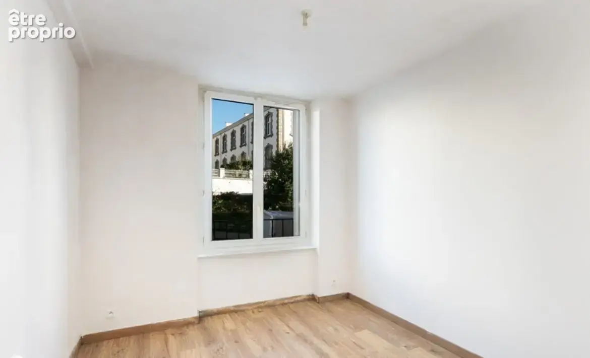 Appartement 61 m² à Brest  - photo 2