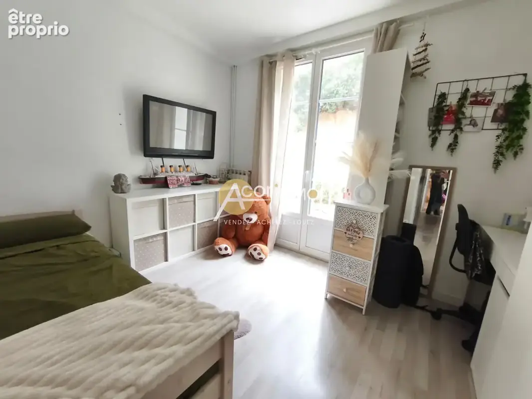 La seyne sur mer - chateaubanne - t4 renove 77m2 - 3 chambres - ascenseur - parking collectif - photo 7