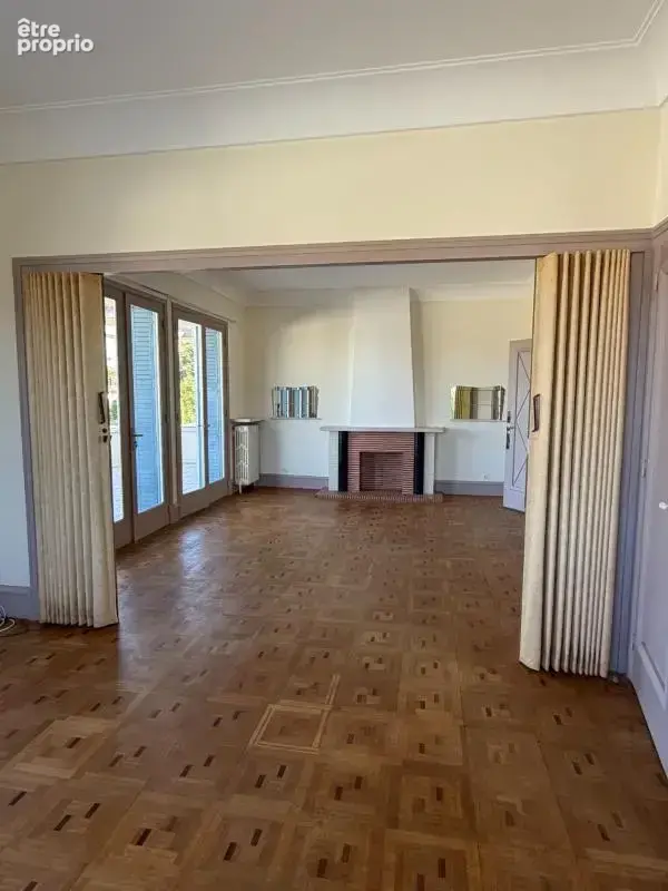 Magnac sur Touvre. Maison 125 m² sur sous-sol avec terrain de 2204 m² - photo 7
