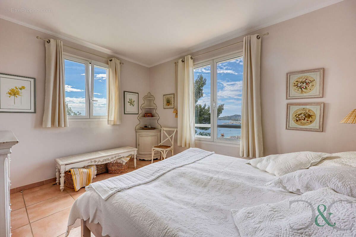 Maison à LE LAVANDOU