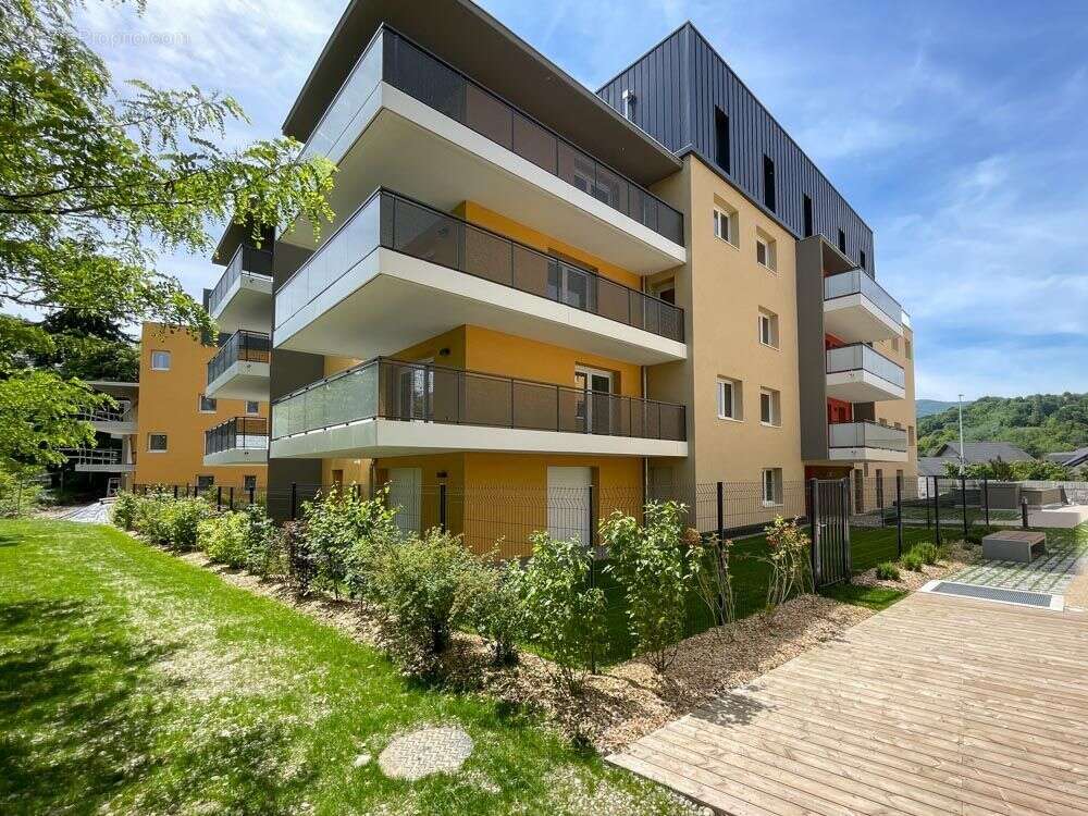 Appartement à COGNIN