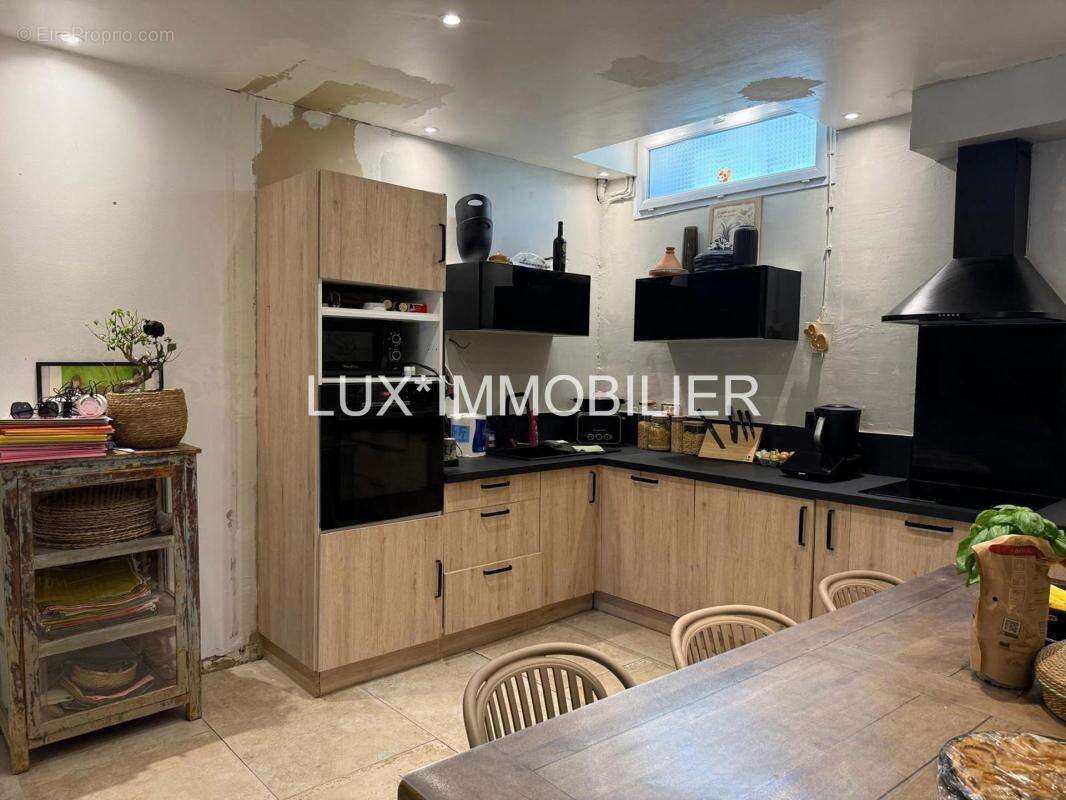 Maussane-les-alpilles - maison de rapport · 2 lots loués - photo 13