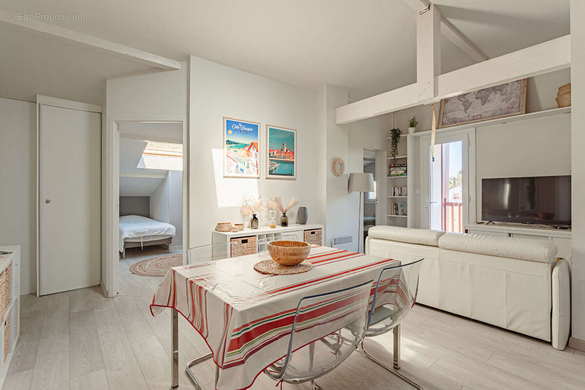 Appartement à SAINT-PEE-SUR-NIVELLE