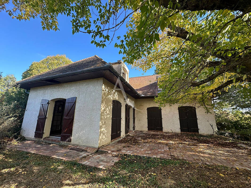 Maison à BUZET-SUR-TARN