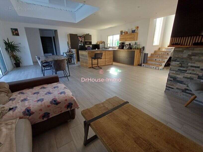 Maison 160 m² à Pinet  - photo 6