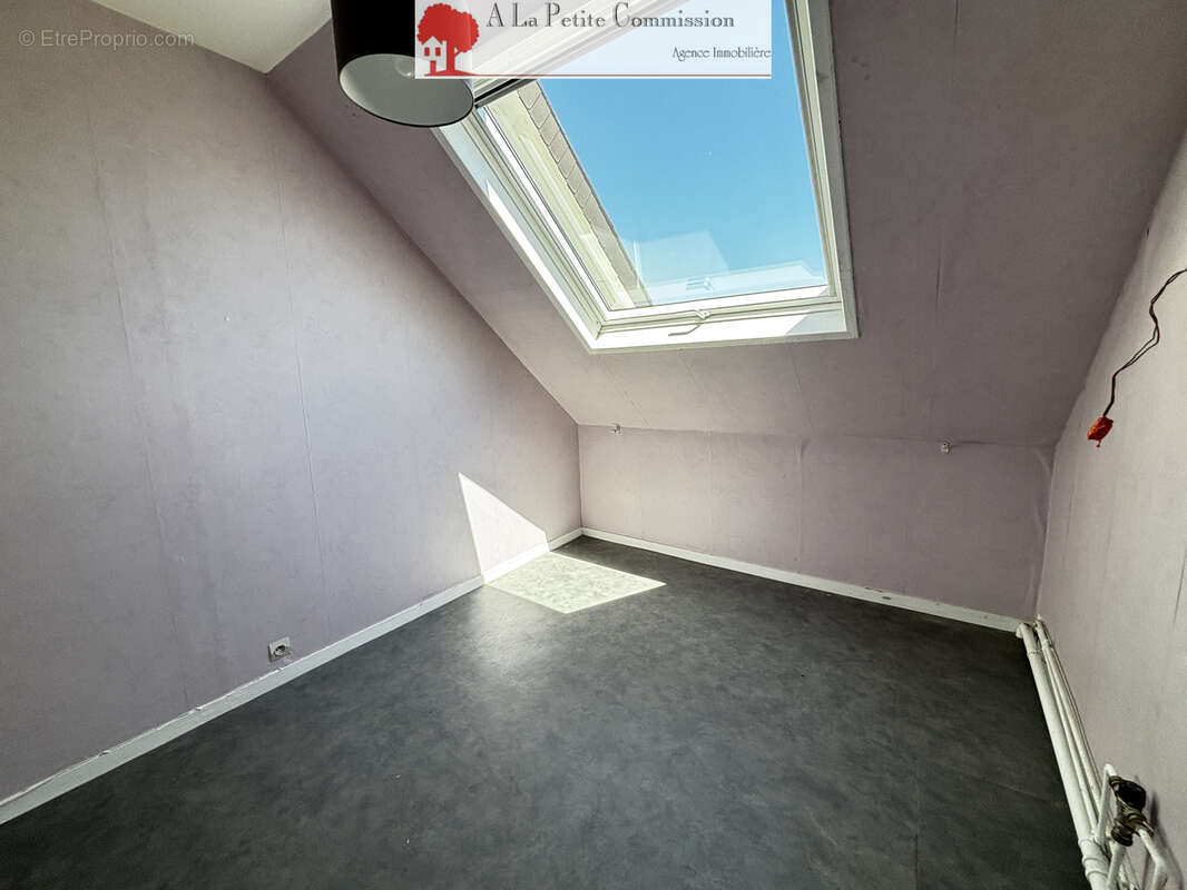 Maison familiale à Lucé, proche du collège - photo 7