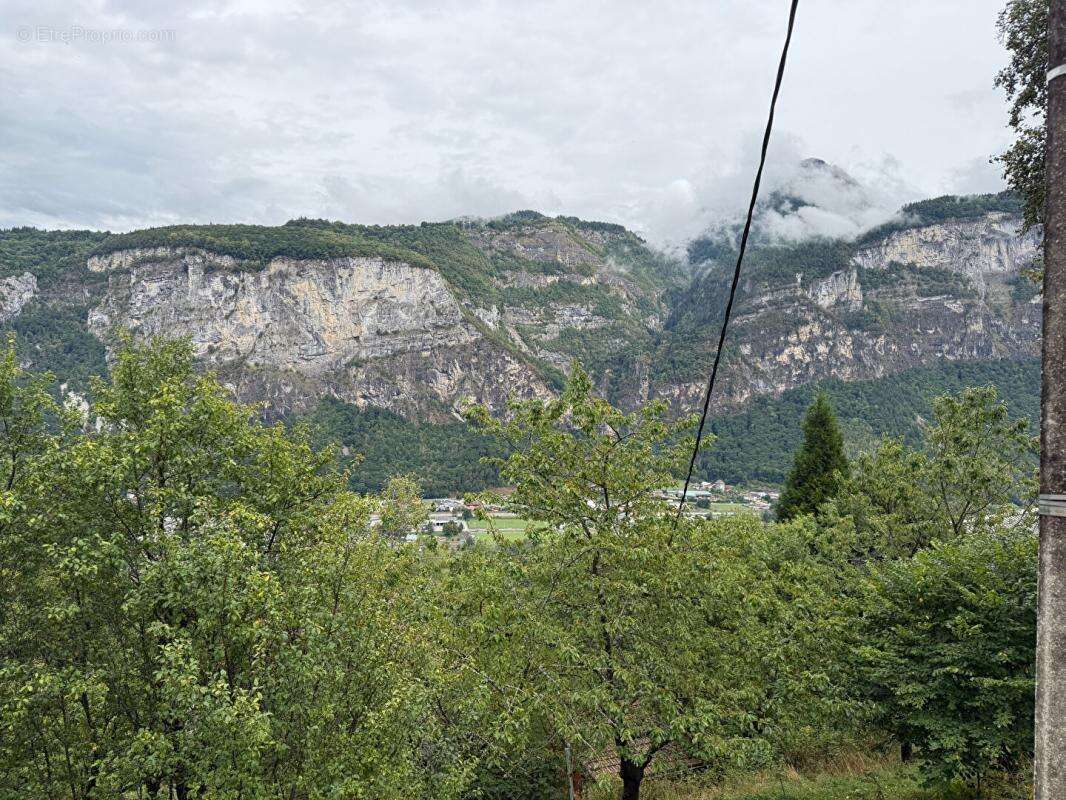 Ferme savoyarde coteau de MAGLAND 5 pièces , 220 000 euros - photo 10