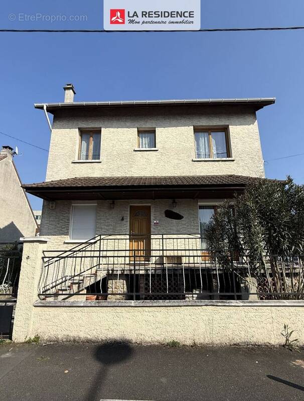 Maison à PIERREFITTE-SUR-SEINE