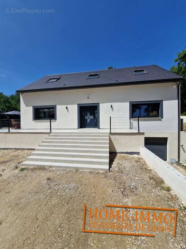 Maison à ANGERVILLIERS