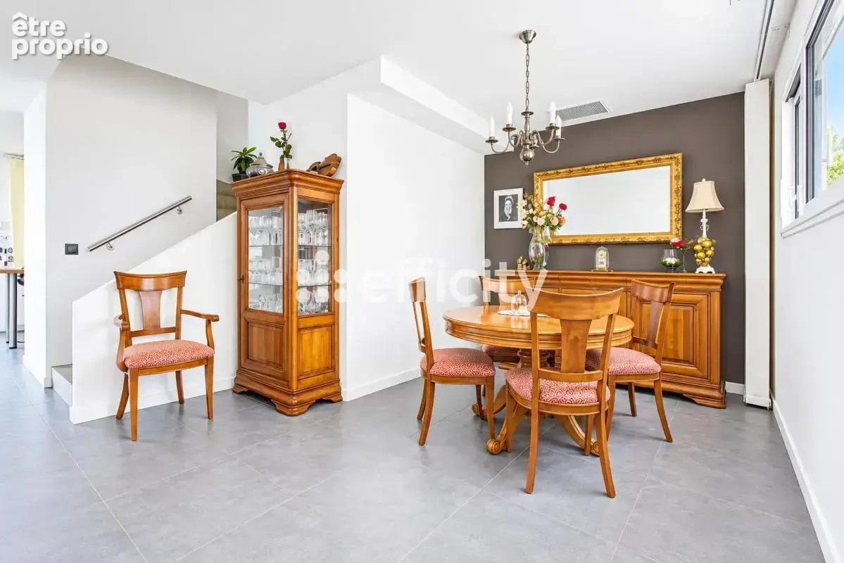 Maison 5 pièces 126 m² à vendre à Elne (66200) - photo 2