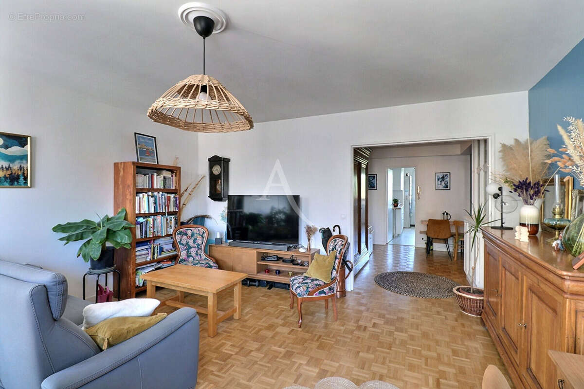 Appartement à MAISONS-LAFFITTE