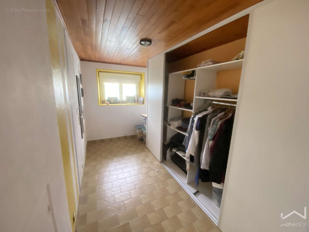 Maison à CARENTOIR